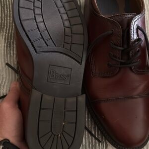 Bass Men's Dark Brown Leather Oxfords